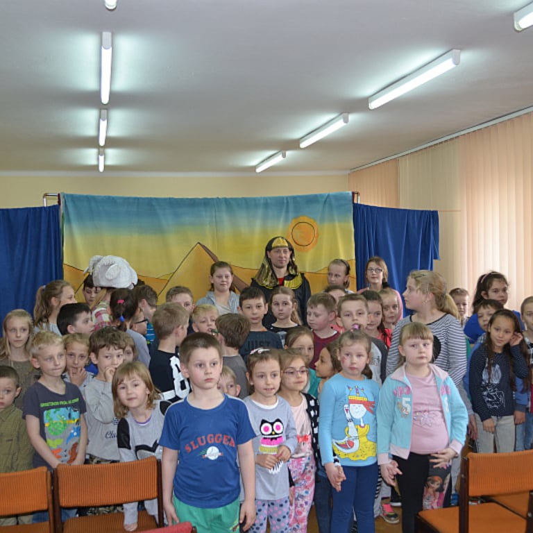 113_4_spektakl-koziolek-niematolek.jpg