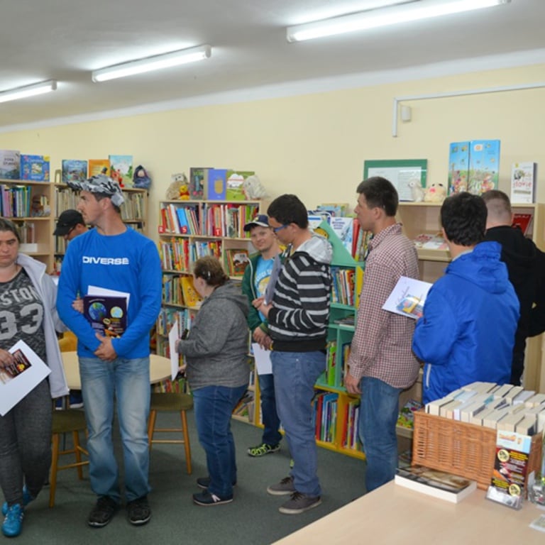 172_2_konkurs-plastyczny-biblioteka-bibliotekarz-x.jpg