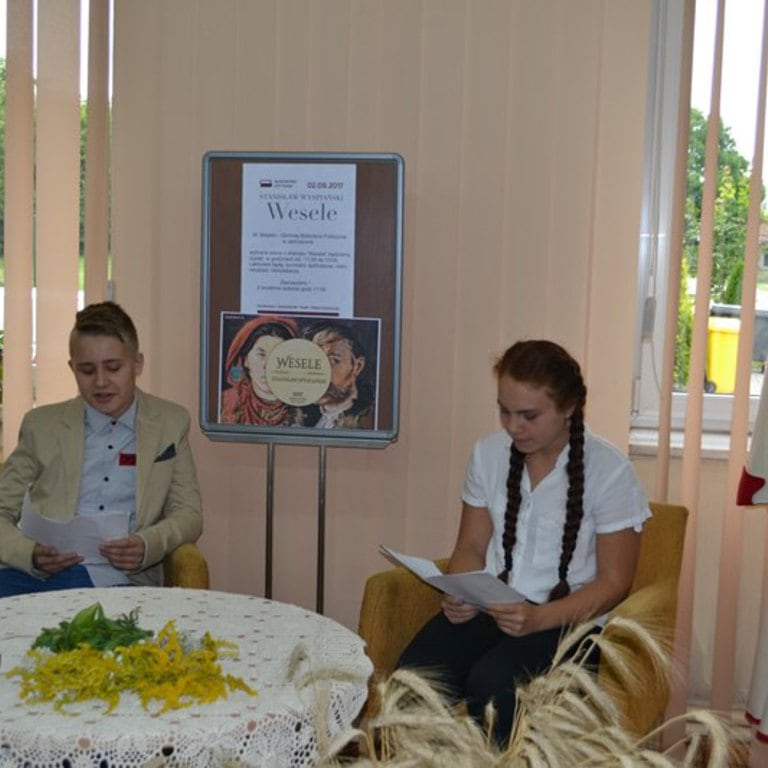 177_6_narodowe-czytanie-wesela-stanislawa-wyspians.jpg