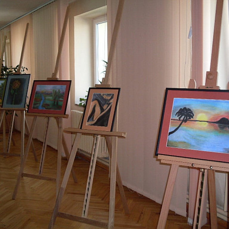 18_1_wystawa-pasteli-sandry-maciantowicz.jpg