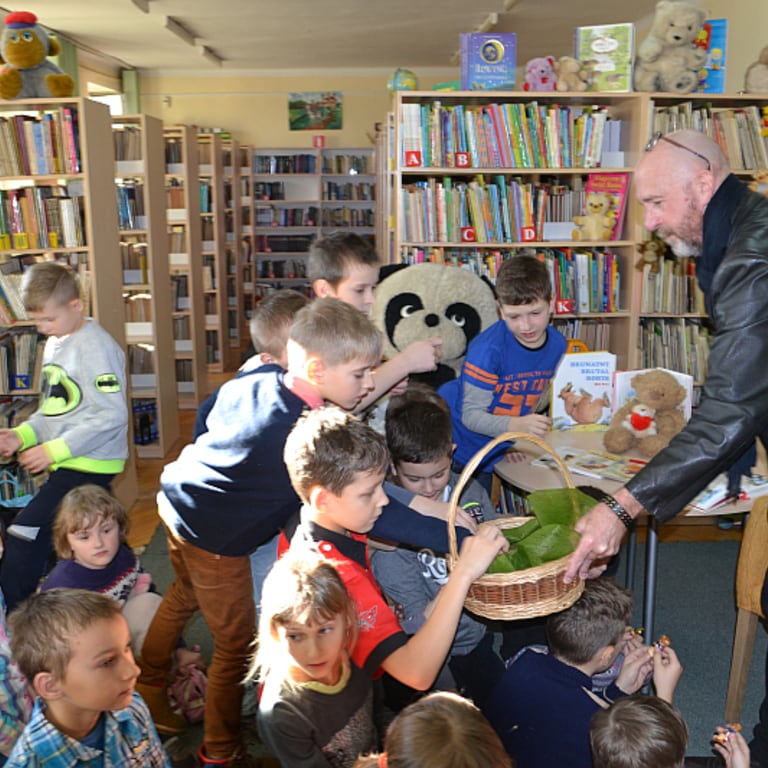 98_2_dzien-pluszowego-misia-w-bibliotece.jpg